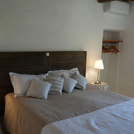 With Private Swimming Pool In Opp De
