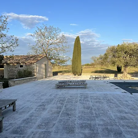 With Private Swimming Pool In Opp De Villa Oppede